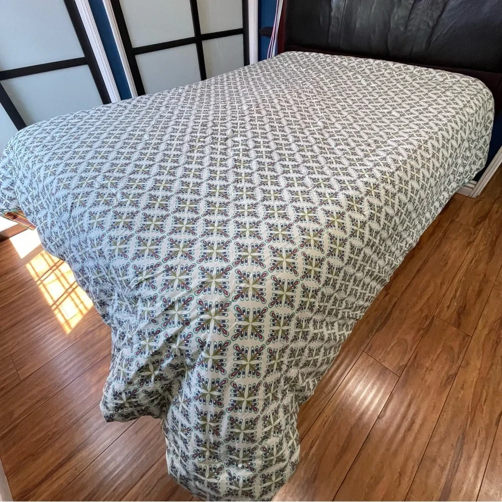 Boho Boutique “Beach Babe” Reversible Comforter Set.